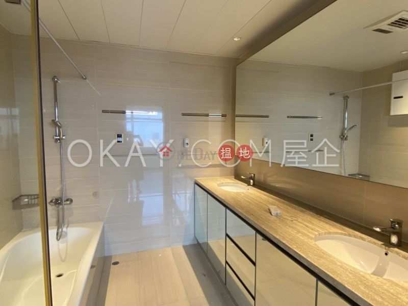 Efficient 4 bedroom with balcony & parking | Rental | Evergreen Villa 松柏新邨 Rental Listings