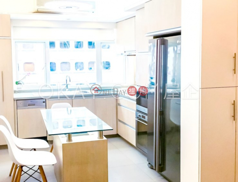 Property Search Hong Kong | OneDay | Residential Sales Listings Nicely kept 3 bedroom in Causeway Bay | For Sale