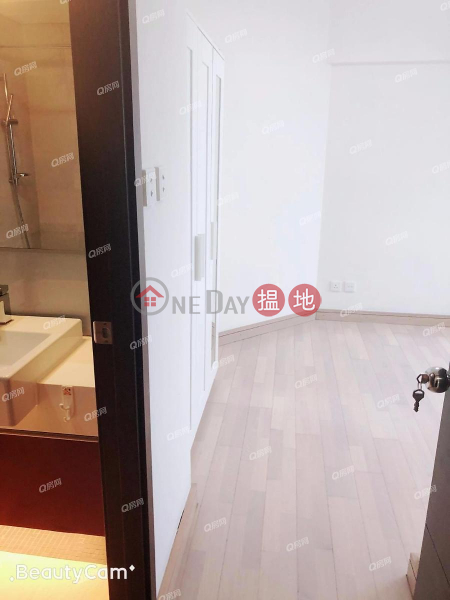 Property Search Hong Kong | OneDay | Residential | Rental Listings, Tower 5 Grand Promenade | 3 bedroom High Floor Flat for Rent