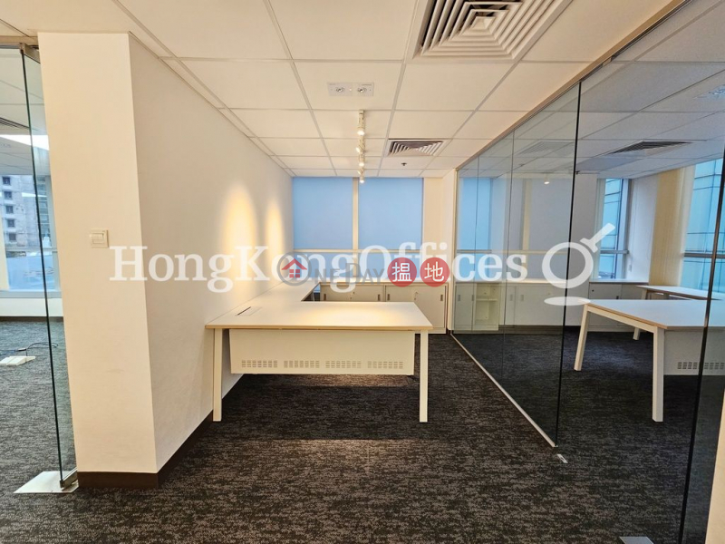 HK$ 50,400/ month | Onfem Tower (LFK 29) Central District Office Unit for Rent at Onfem Tower (LFK 29)