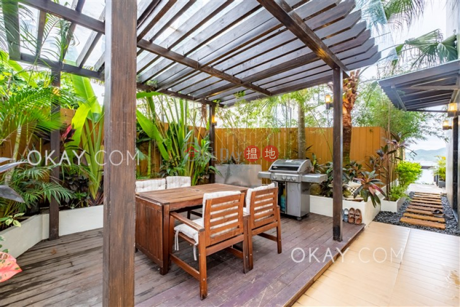 HK$ 39M | Tai Hang Hau Village Sai Kung | Lovely house with sea views, rooftop & terrace | For Sale