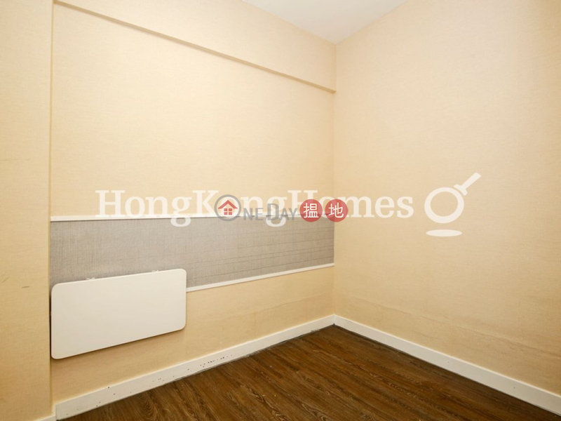3 Bedroom Family Unit for Rent at Cathay Mansion | Cathay Mansion 國泰大廈 Rental Listings