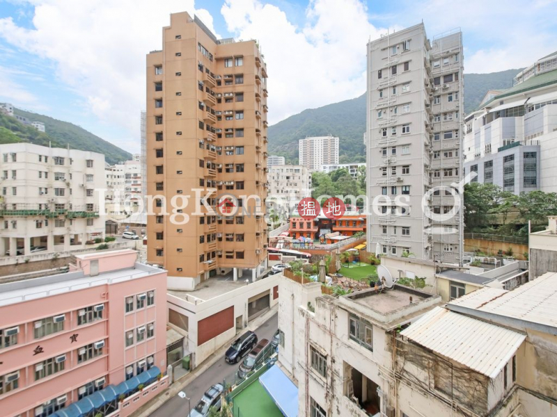 Property Search Hong Kong | OneDay | Residential | Rental Listings 3 Bedroom Family Unit for Rent at Hawthorn Garden