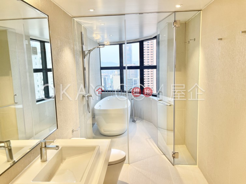 Stylish 4 bedroom with parking | Rental, Queen\'s Garden 裕景花園 Rental Listings | Central District (OKAY-R23298)