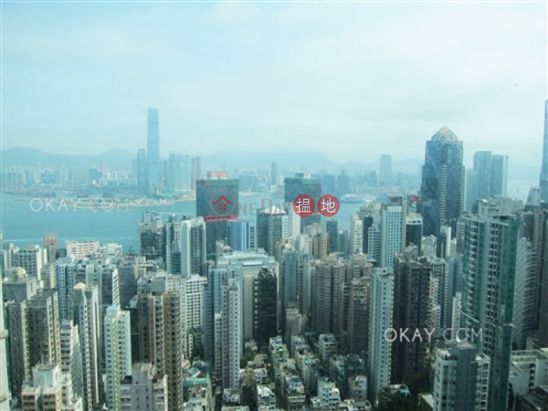 HK$ 58,000/ 月羅便臣道80號-西區-3房2廁,極高層,星級會所,連車位《羅便臣道80號出租單位》