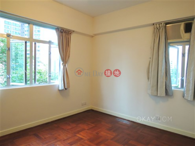 HK$ 43,000/ month, Grand Hacienda, Eastern District Efficient 3 bedroom with balcony & parking | Rental