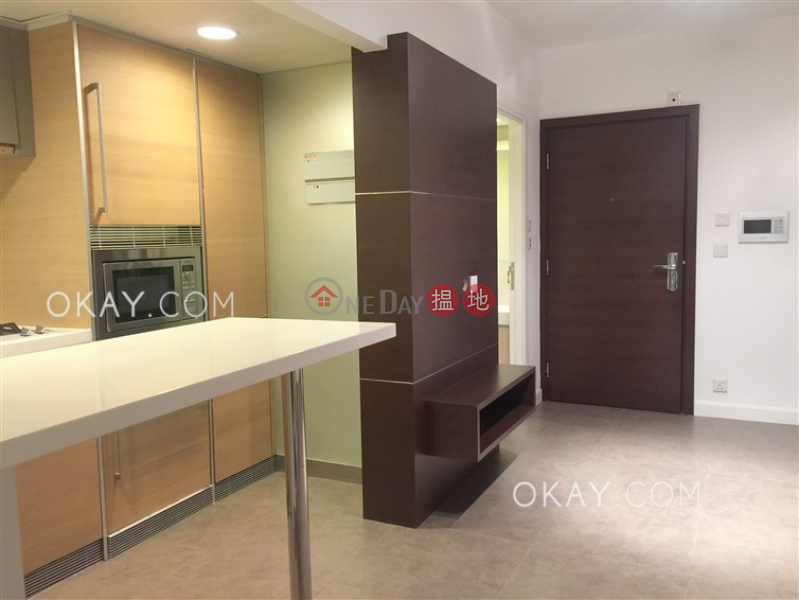 Unique studio on high floor with balcony | For Sale | Centrestage 聚賢居 Sales Listings