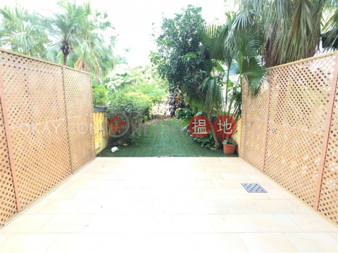 Lovely house with terrace & parking | Rental | Stanley Court 海灣園 _0