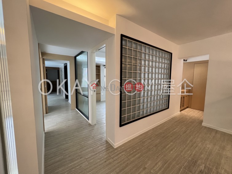 HK$ 75,000/ month Park View Court | Western District | Efficient 3 bed on high floor with balcony & parking | Rental