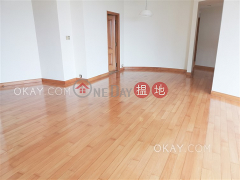 Lovely 3 bedroom in Mid-levels Central | Rental | Fairlane Tower 寶雲山莊 _0