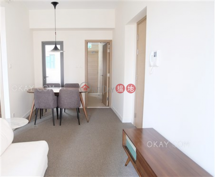 Cozy 2 bedroom with balcony | Rental 18 Catchick Street | Western District, Hong Kong Rental, HK$ 25,000/ month