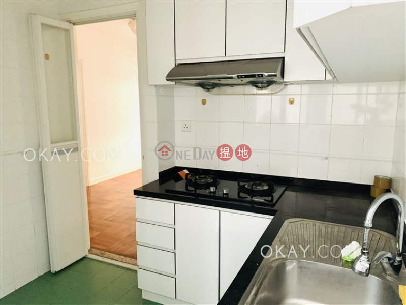 HK$ 17,800/ month Rosedale Glen | Wan Chai District, Generous 2 bedroom in Happy Valley | Rental