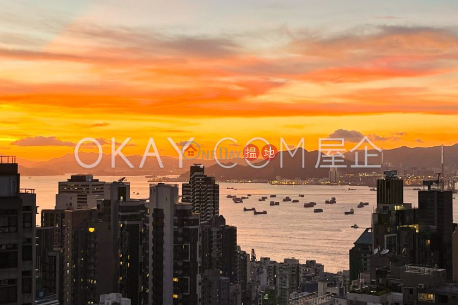 Property Search Hong Kong | OneDay | Residential | Sales Listings | Charming 2 bedroom on high floor with sea views | For Sale