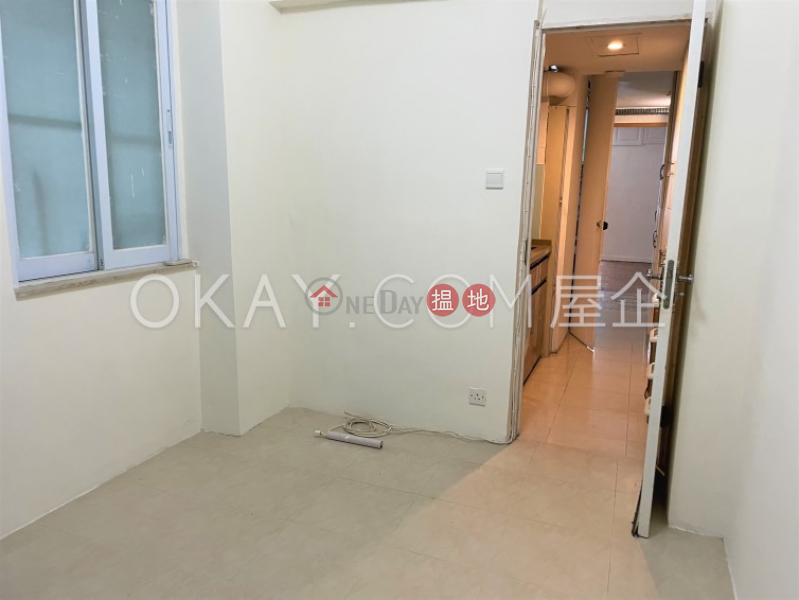 Cozy 3 bedroom with balcony | For Sale, 21-23 Sing Woo Road 成和道21-23號 Sales Listings | Wan Chai District (OKAY-S371206)
