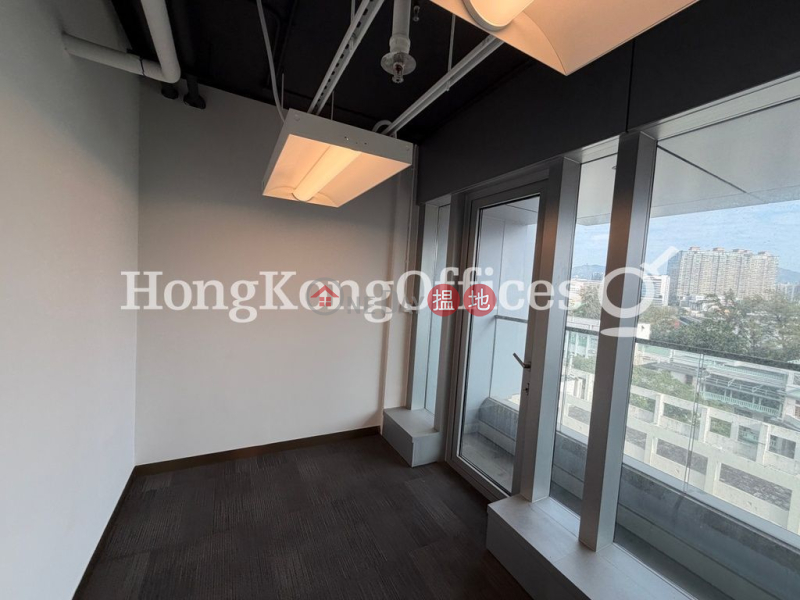 Office Unit for Rent at Somptueux Austin, Somptueux Austin SOMPTUEUX AUSTIN Rental Listings | Yau Tsim Mong (HKO-81079-ACHR)