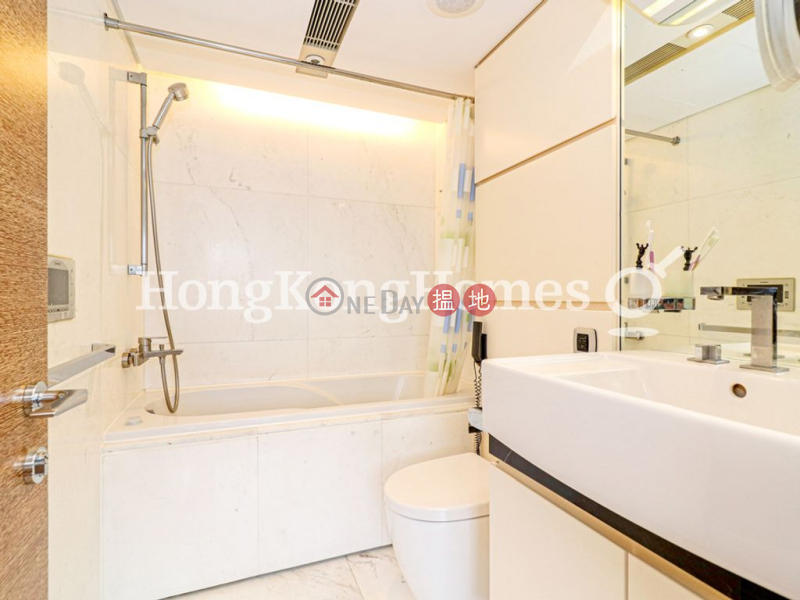 3 Bedroom Family Unit for Rent at Centrestage | Centrestage 聚賢居 Rental Listings