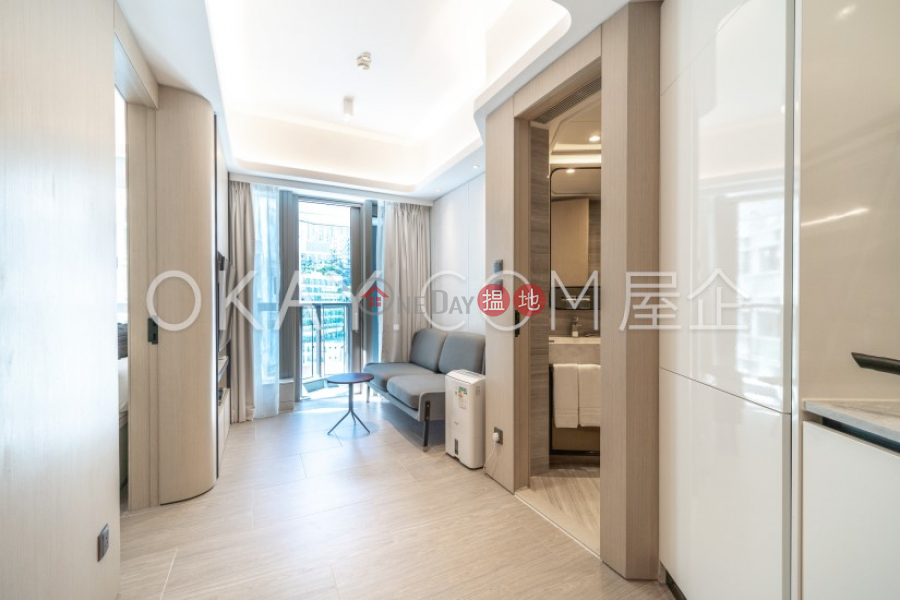 Generous 1 bedroom in Mid-levels West | Rental | 18 Caine Road | Western District, Hong Kong Rental | HK$ 32,300/ month