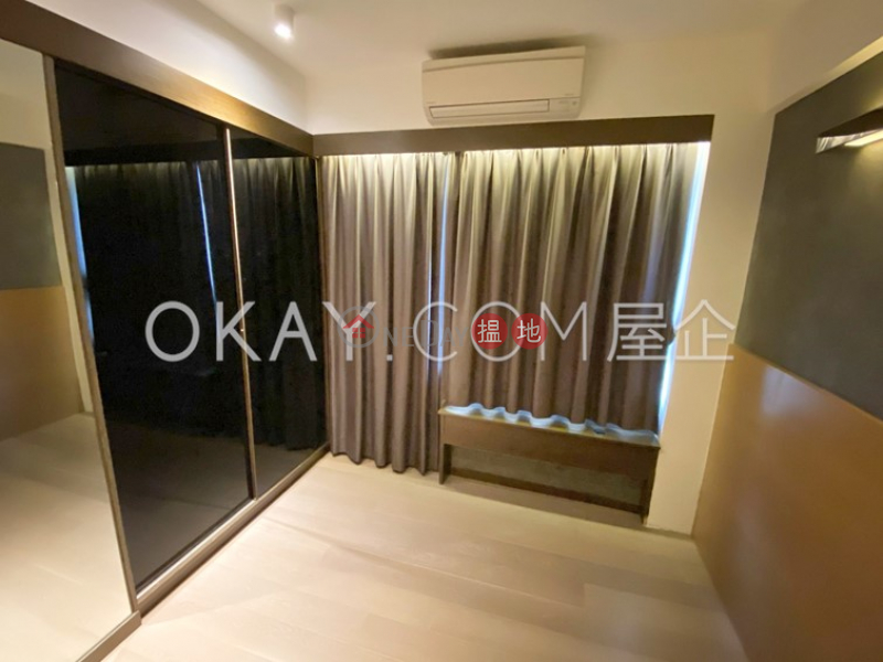 HK$ 8.8M, Elizabeth House Block B | Wan Chai District Lovely 2 bedroom on high floor | For Sale