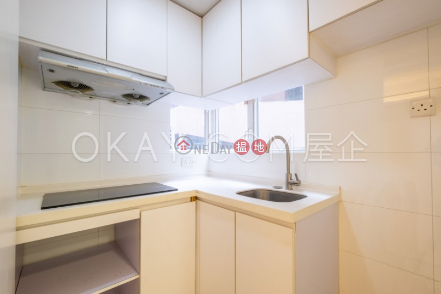 HK$ 26,800/ month | Shun Hing Building | Western District | Lovely 1 bedroom with terrace | Rental