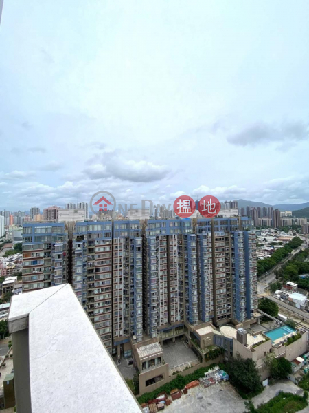 HK$ 6.8M, Park Signature Block 1, 2, 3 & 6 Yuen Long [Bamboo Pan ￼Recommendation] New World 8th-year building ￼Two bedrooms ￼Rooftop