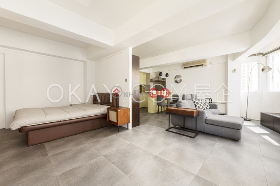 Lovely 1 bedroom on high floor | For Sale | Kai Fung Mansion (Building) 啟豐大廈 Sales Listings