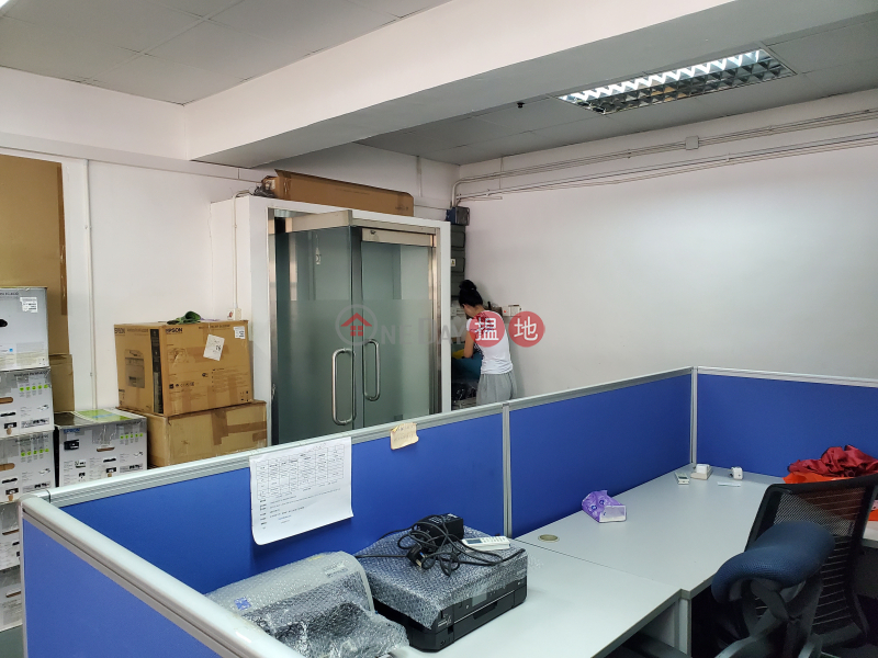 Warehouse + office building, 7 Ho Tin Street | Tuen Mun | Hong Kong, Rental, HK$ 15,000/ month