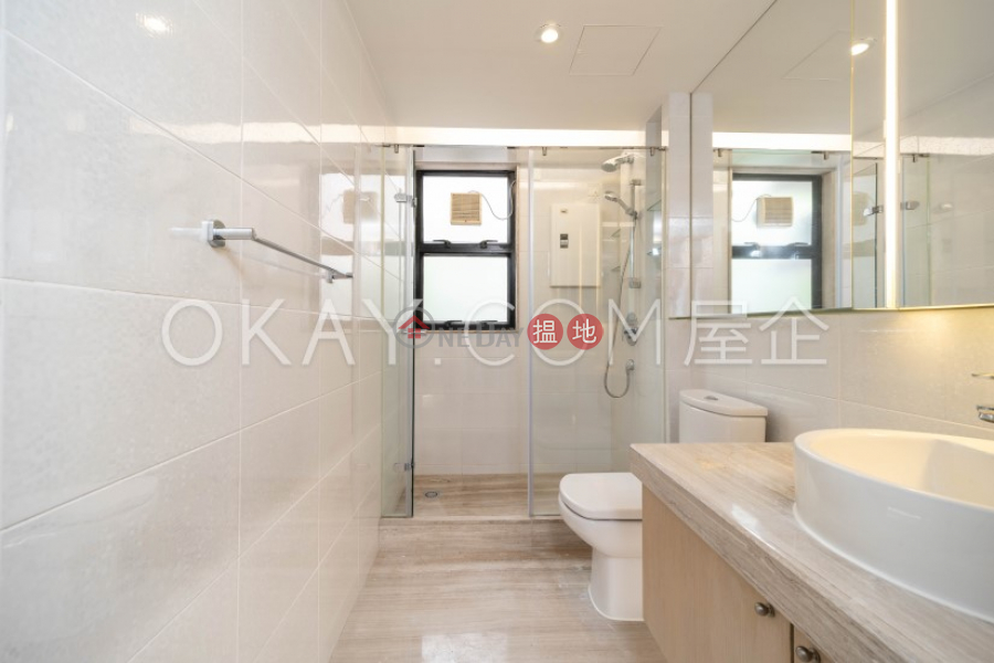 Rare 3 bedroom with balcony & parking | Rental | Beauty Court 雅苑 Rental Listings