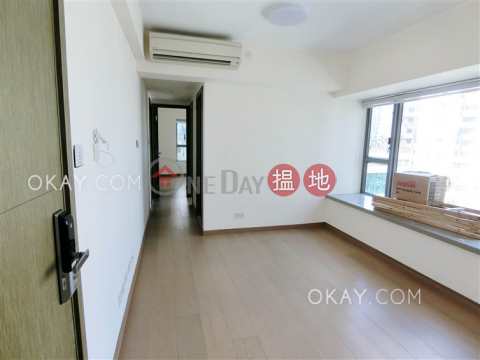 Unique 2 bedroom with balcony | Rental, Centre Point 尚賢居 | Central District (OKAY-R84501)_0