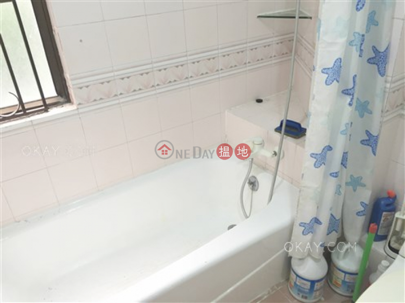 HK$ 19.8M, Yik Kwan Villa | Wan Chai District, Charming 3 bedroom with balcony | For Sale