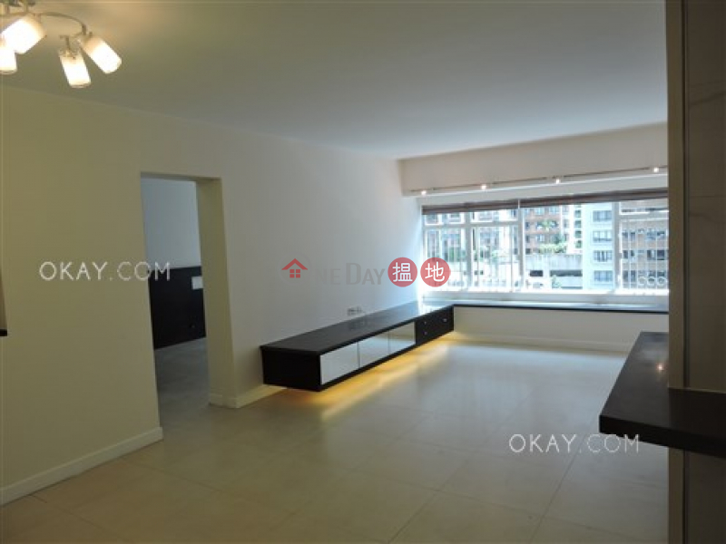 HK$ 37,500/ month | Robinson Place | Western District | Nicely kept 2 bedroom in Mid-levels West | Rental