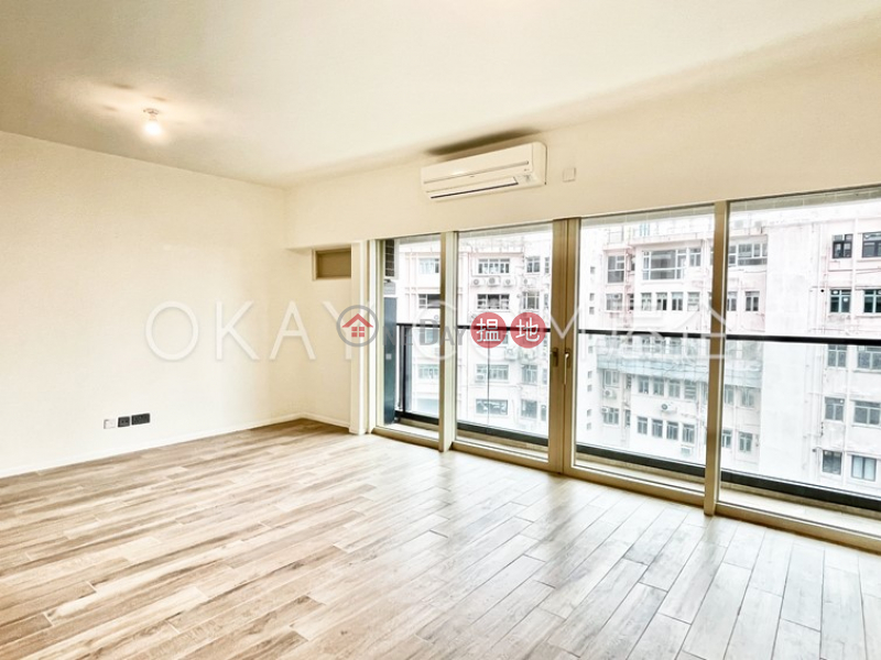 Lovely 1 bedroom with balcony | Rental, St. Joan Court 勝宗大廈 Rental Listings | Central District (OKAY-R63716)