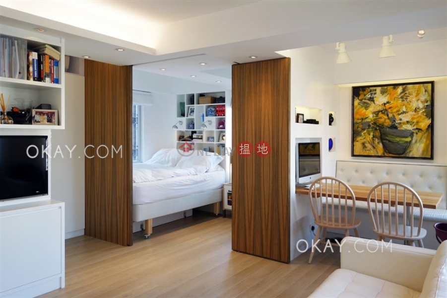 Lovely 1 bedroom in Sheung Wan | Rental, King Ho Building 金豪大廈 Rental Listings | Central District (OKAY-R46567)