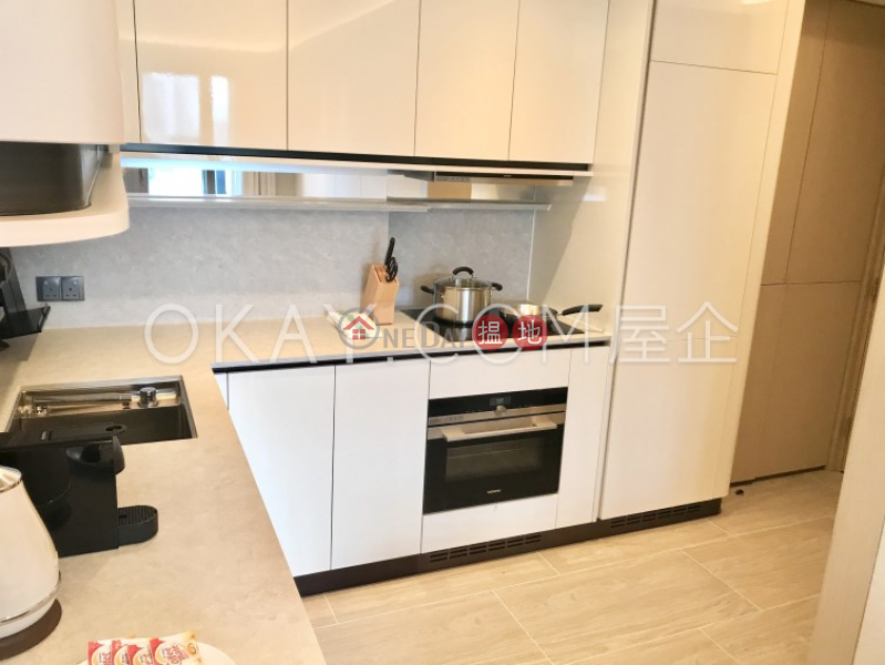 HK$ 46,400/ month Townplace Soho Western District | Tasteful 2 bedroom on high floor with balcony | Rental