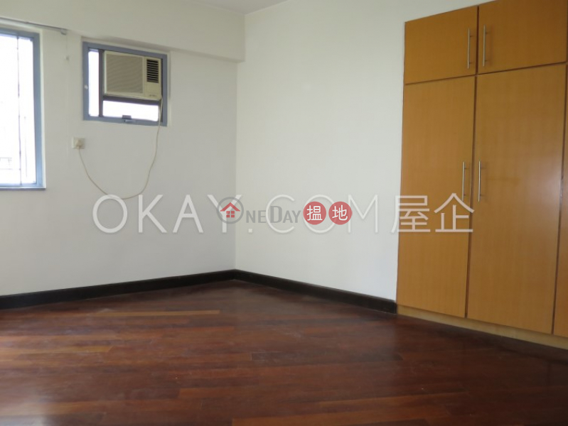 HK$ 50,000/ month OXFORD GARDEN | Kowloon City Gorgeous 3 bedroom with parking | Rental
