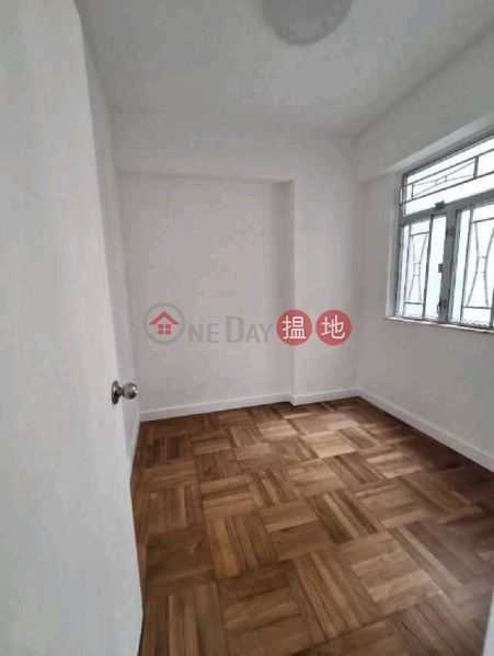 SUN STREET 2 BEDROOMS APARTMENT, Yuk Yat Building 旭日樓 Rental Listings | Wan Chai District (AMK-512514618)