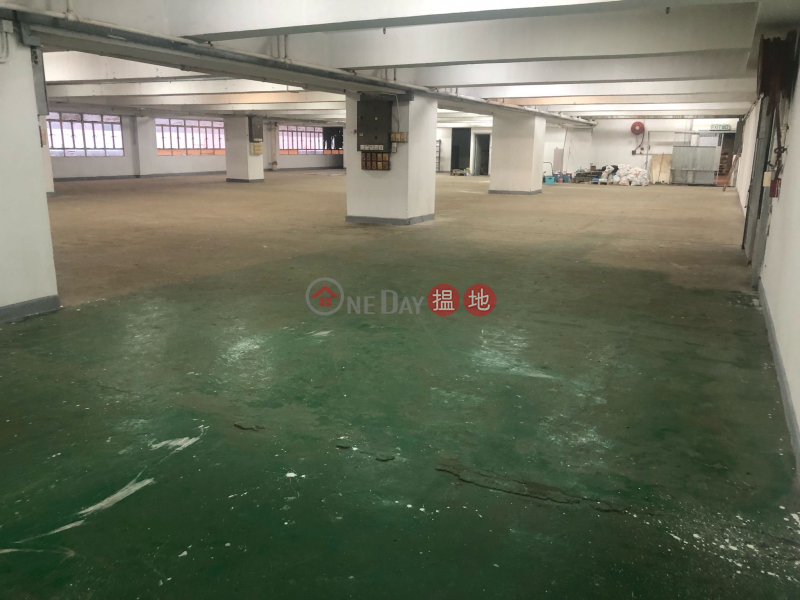 Four units per floor few people but enough to use | Hung Cheong Industrial Centre 鴻昌工業中心 Rental Listings