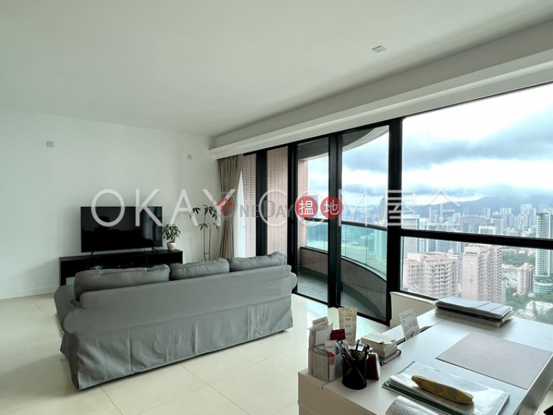 HK$ 83,000/ month | Dynasty Court | Central District | Lovely 3 bedroom with balcony & parking | Rental