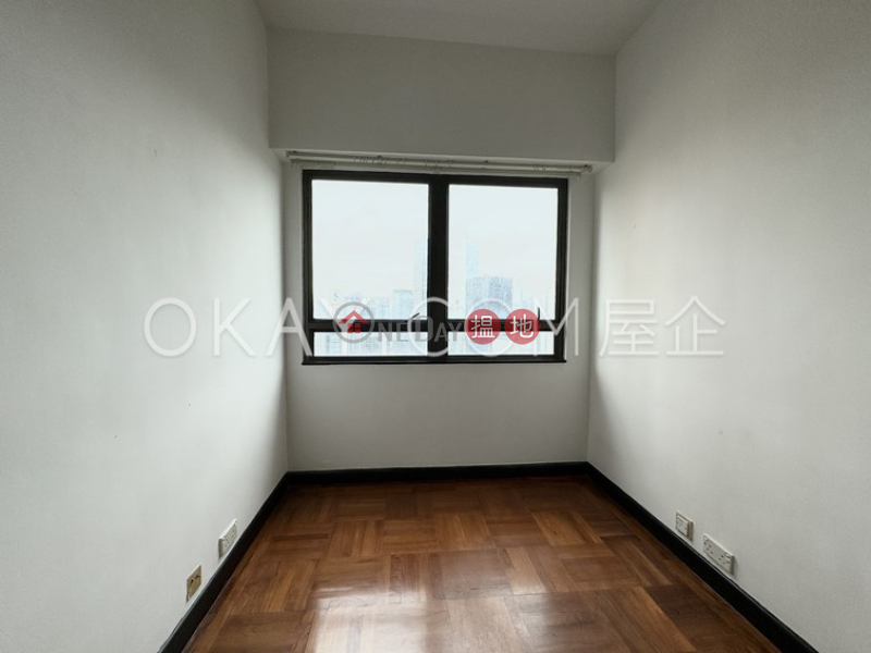 Luxurious 3 bedroom with parking | Rental | 2 Old Peak Road 舊山頂道2號 Rental Listings