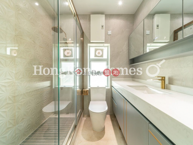 Property Search Hong Kong | OneDay | Residential Rental Listings | 3 Bedroom Family Unit for Rent at Pak Villa