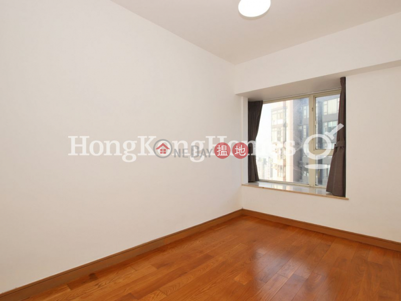 HK$ 32,000/ 月|聚賢居-中區-聚賢居三房兩廳單位出租