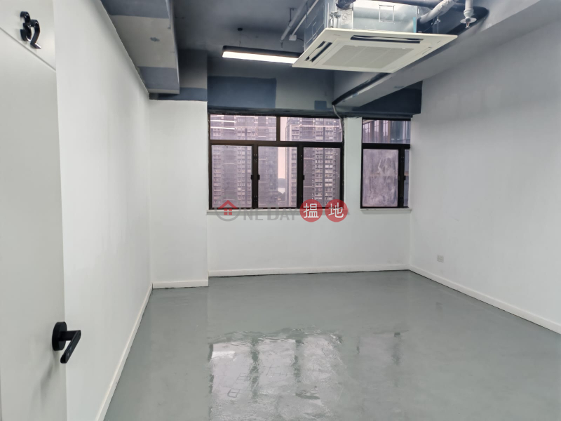 Sunny & Bright, Cozy Creative workshops and Storage Spaces | Victory Factory Building 勝利工廠大廈 Rental Listings