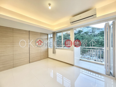 Elegant 2 bedroom on high floor with balcony | Rental | Village Tower 山村大廈 _0