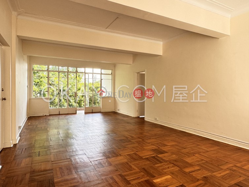 Efficient 3 bed on high floor with balcony & parking | Rental | Country Apartments 南郊別墅 Rental Listings