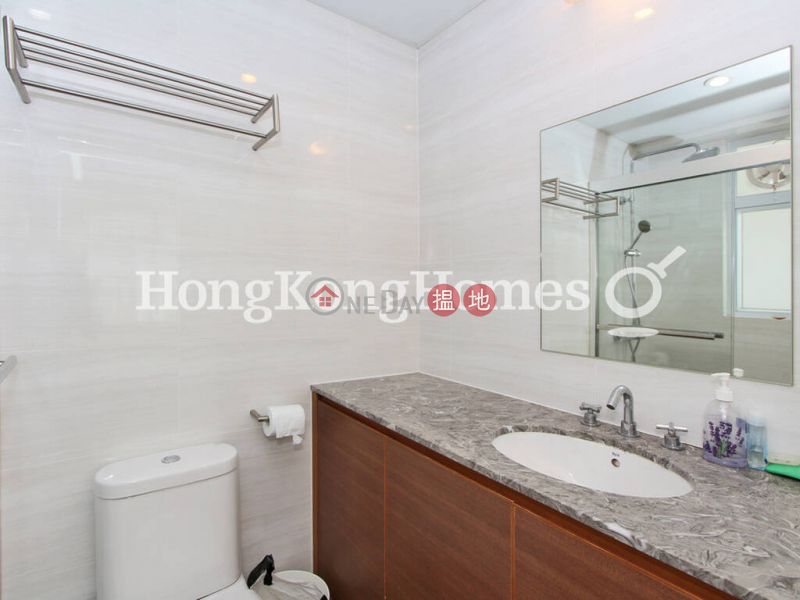 Property Search Hong Kong | OneDay | Residential | Rental Listings, 2 Bedroom Unit for Rent at Sherwood Court Block 1 - Kingswood Villas Phase 2