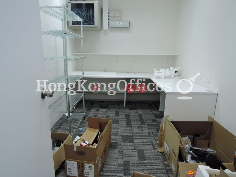 HK$ 78,500/ month | Sino Plaza Wan Chai District, Office Unit for Rent at Sino Plaza