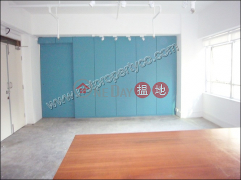 Loft in Sheung Wan, Wing Hing Commercial Building 榮興商業大廈 | Western District (A050476)_0