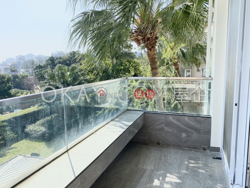 Exquisite 3 bedroom with balcony & parking | Rental | Pine Villa 松柏園 Rental Listings