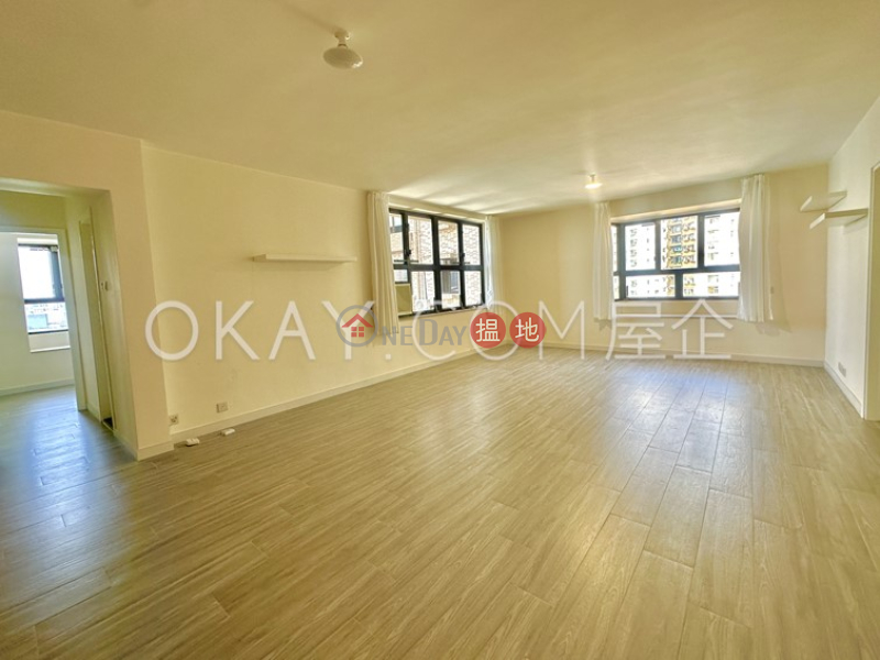 Unique 3 bedroom in Causeway Bay | Rental | Victoria Centre Block 2 維多利中心 2座 Rental Listings