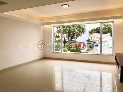 Lovely house with terrace & parking | For Sale | Las Pinadas 松濤苑 _0