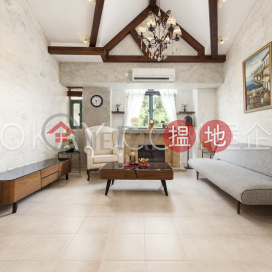 Unique 3 bedroom on high floor with parking | For Sale